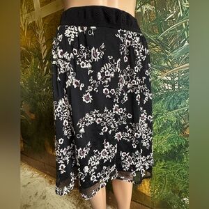 Joe B By Joe Benbasset Embroidered Floral Medium  Midi Skirt